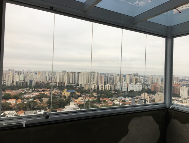 Aplicação de Cortina Vidro Jardim Guedala - Cortina de Vidro São Paulo Capital