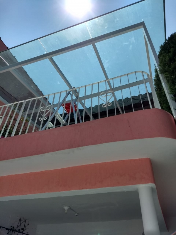 Empresa de Cobertura de Vidro Garagem Jardim São Bento - Cobertura de Vidro para Escada Externa