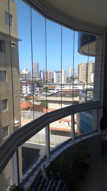 Empresa de Envidraçamento de Sacada Vidro Laminado Parque Maria Domitila - Envidraçamento de Sacada São Paulo Capital