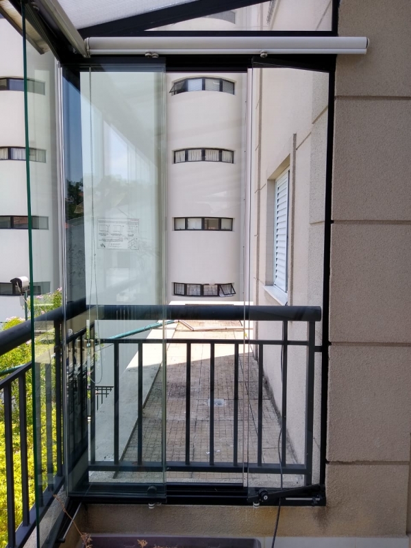 Fechamento de área com Vidro Cotação Alto da Boa Vista - Fechamento de Vidro São Paulo Capital