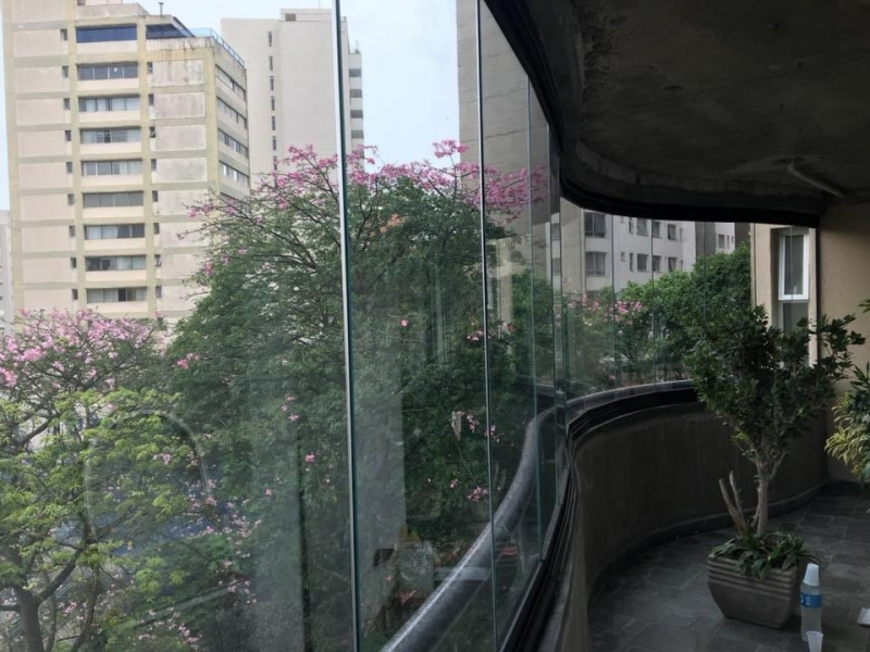Fechamento de Sacadas com Vidro Acústico Jardim São Paulo - Fechamento de Sacada Vidro