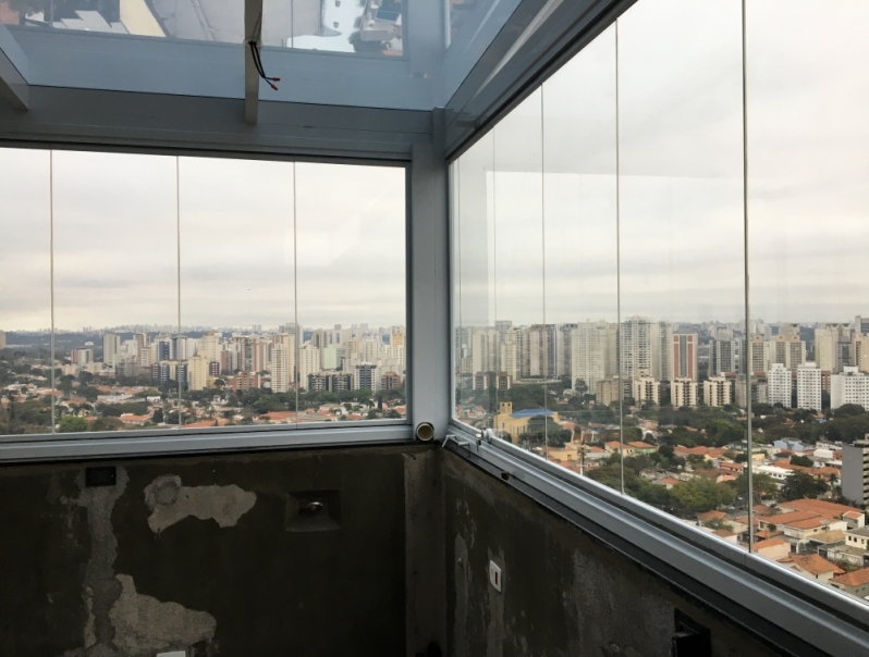 Instalação de Fechamento em Vidro Vila Andrade - Fechamento em Vidro