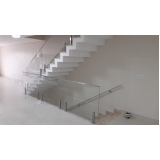 instalação de guarda corpo de vidro para escada Conjunto Habitacional Palmares